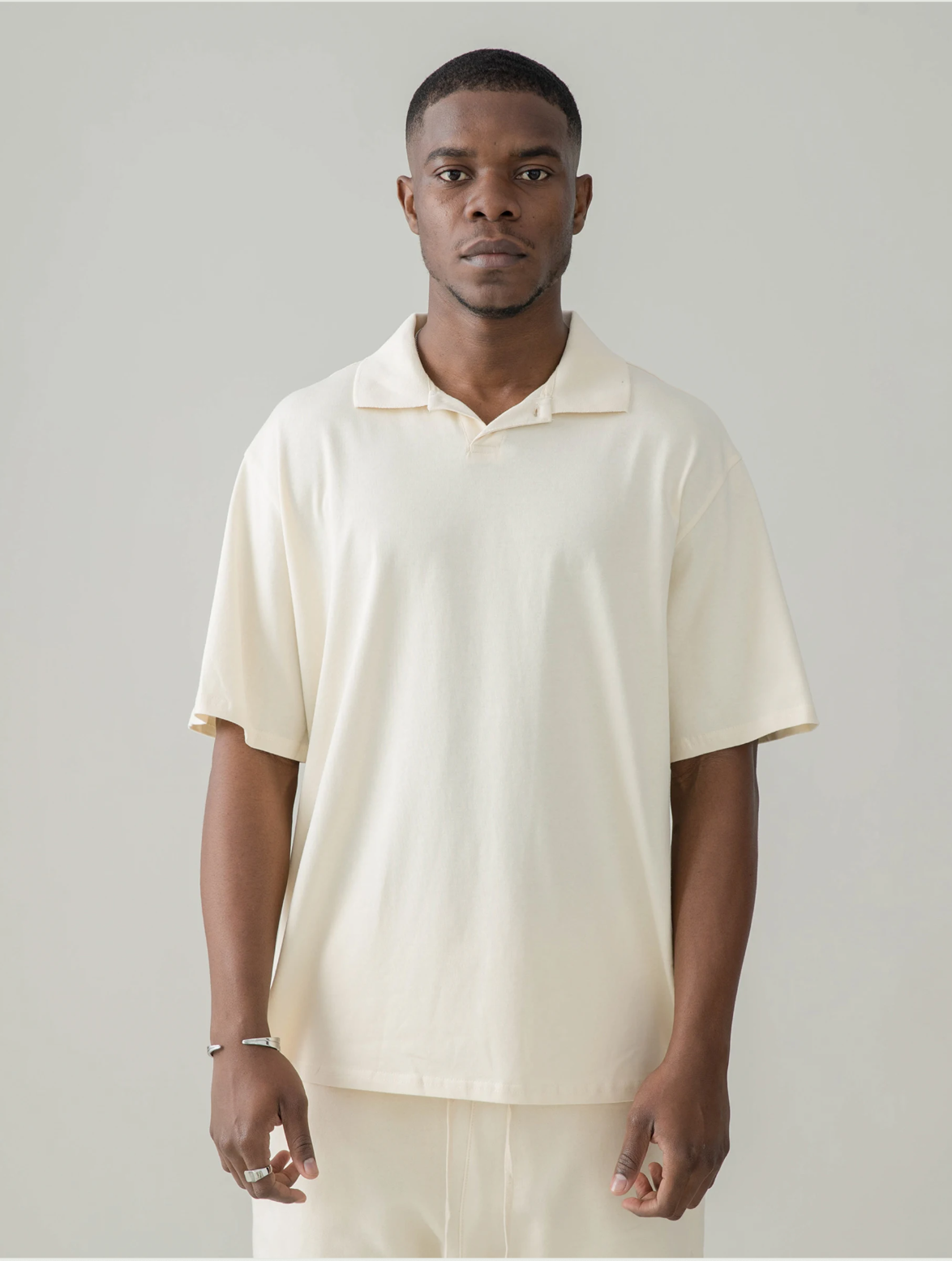 KUNO 04 – 240g | Polo Oversize Minimaliste