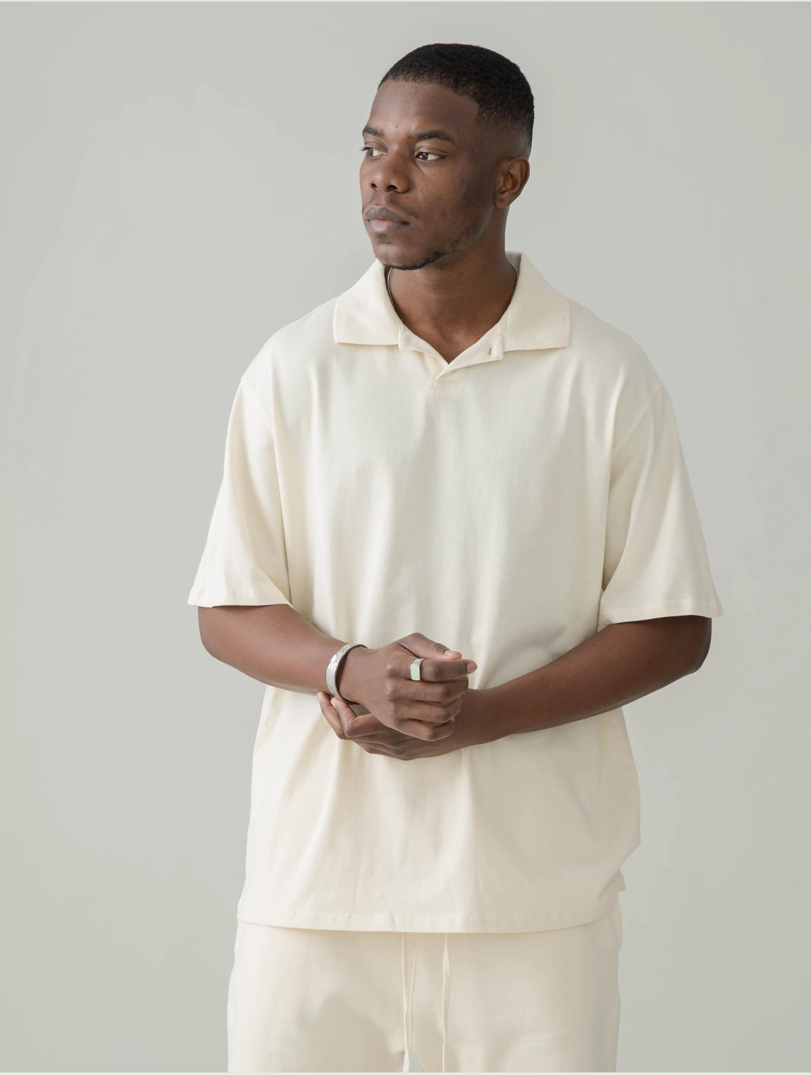 KUNO 04 – 240g | Polo Oversize Minimaliste