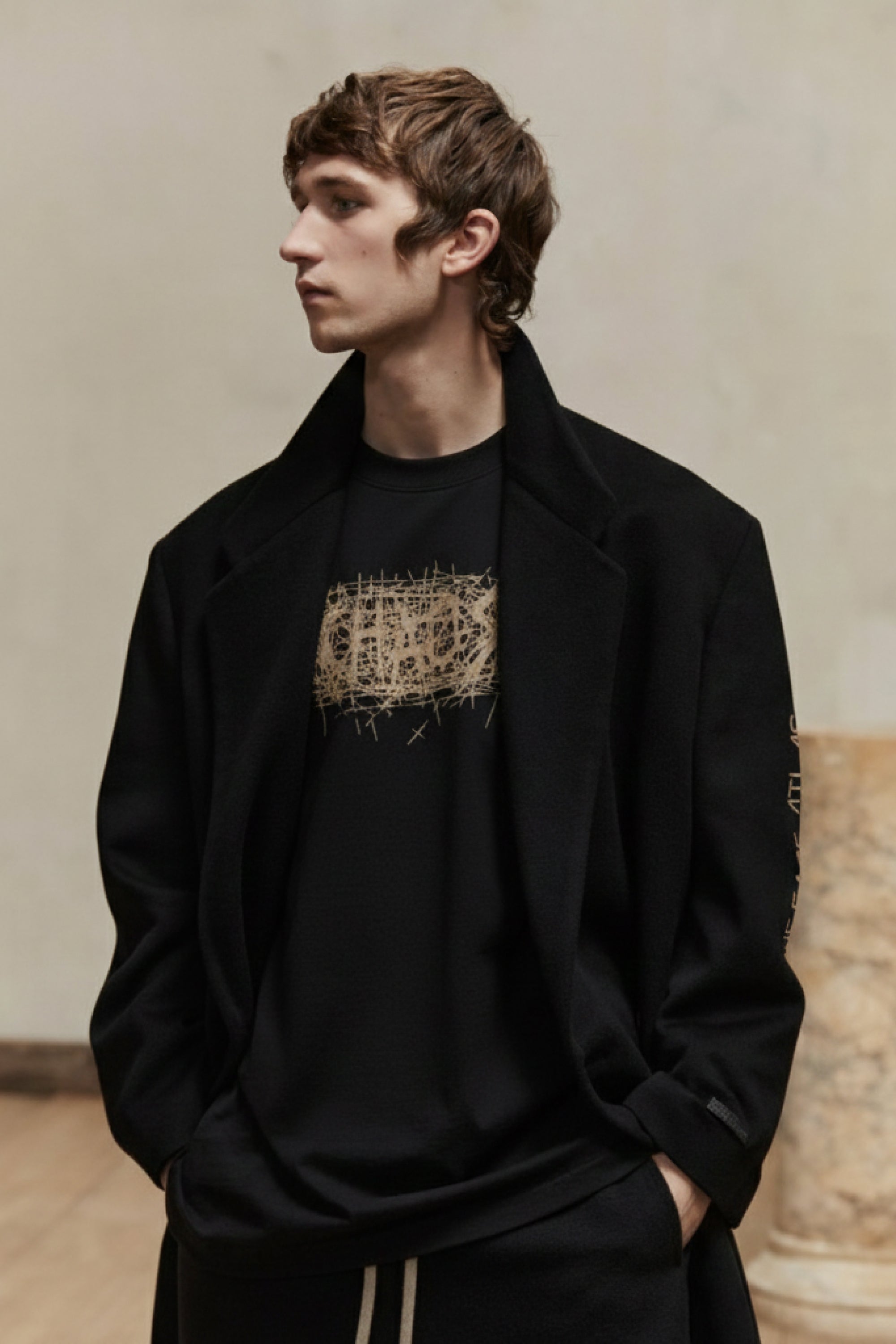 Sweatshirt Oversize Noir – The Face Atlas « Chaos Script »