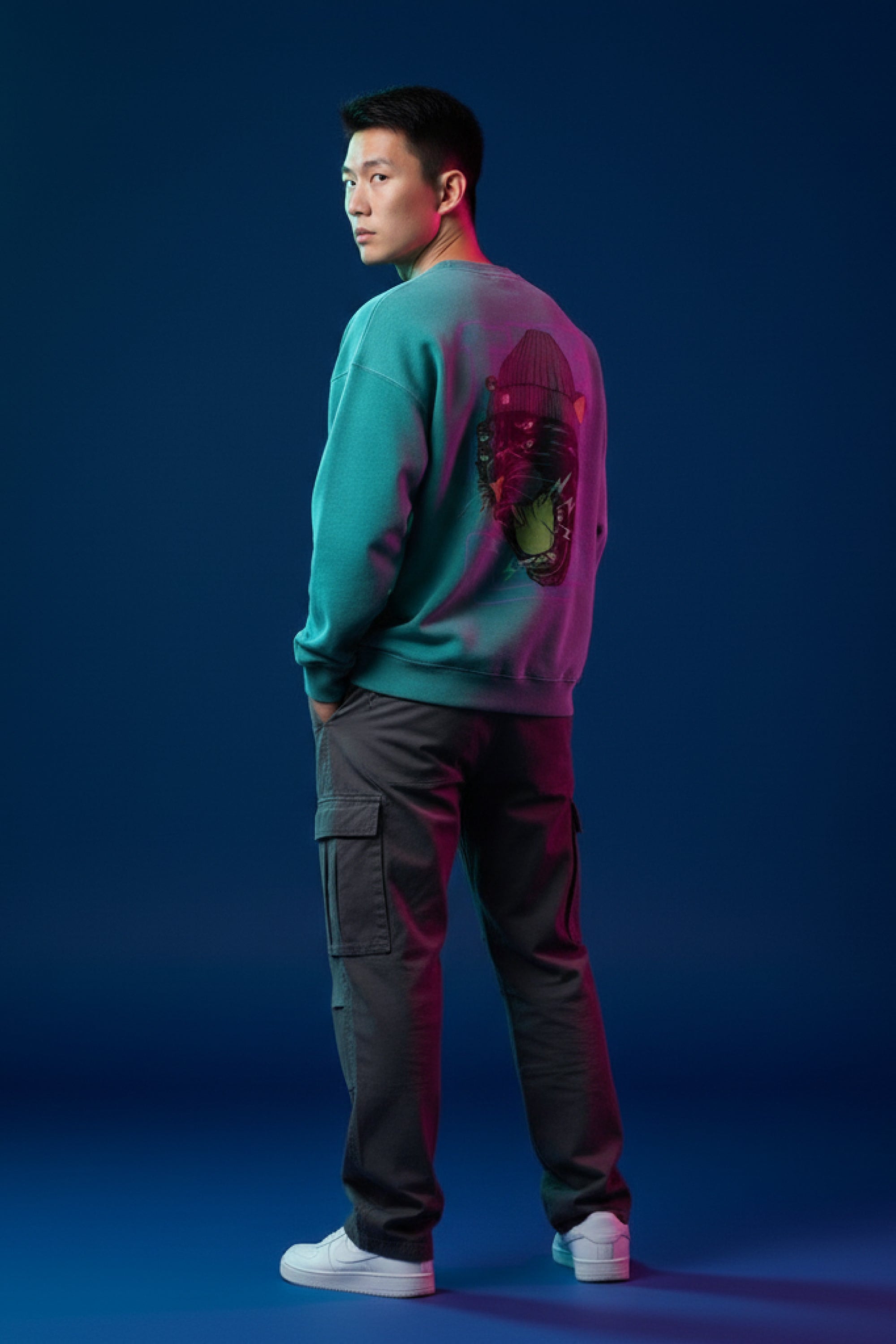 SWEAT OVERSIZE 380GSM – ASYMMETRIC DETAIL EDITION