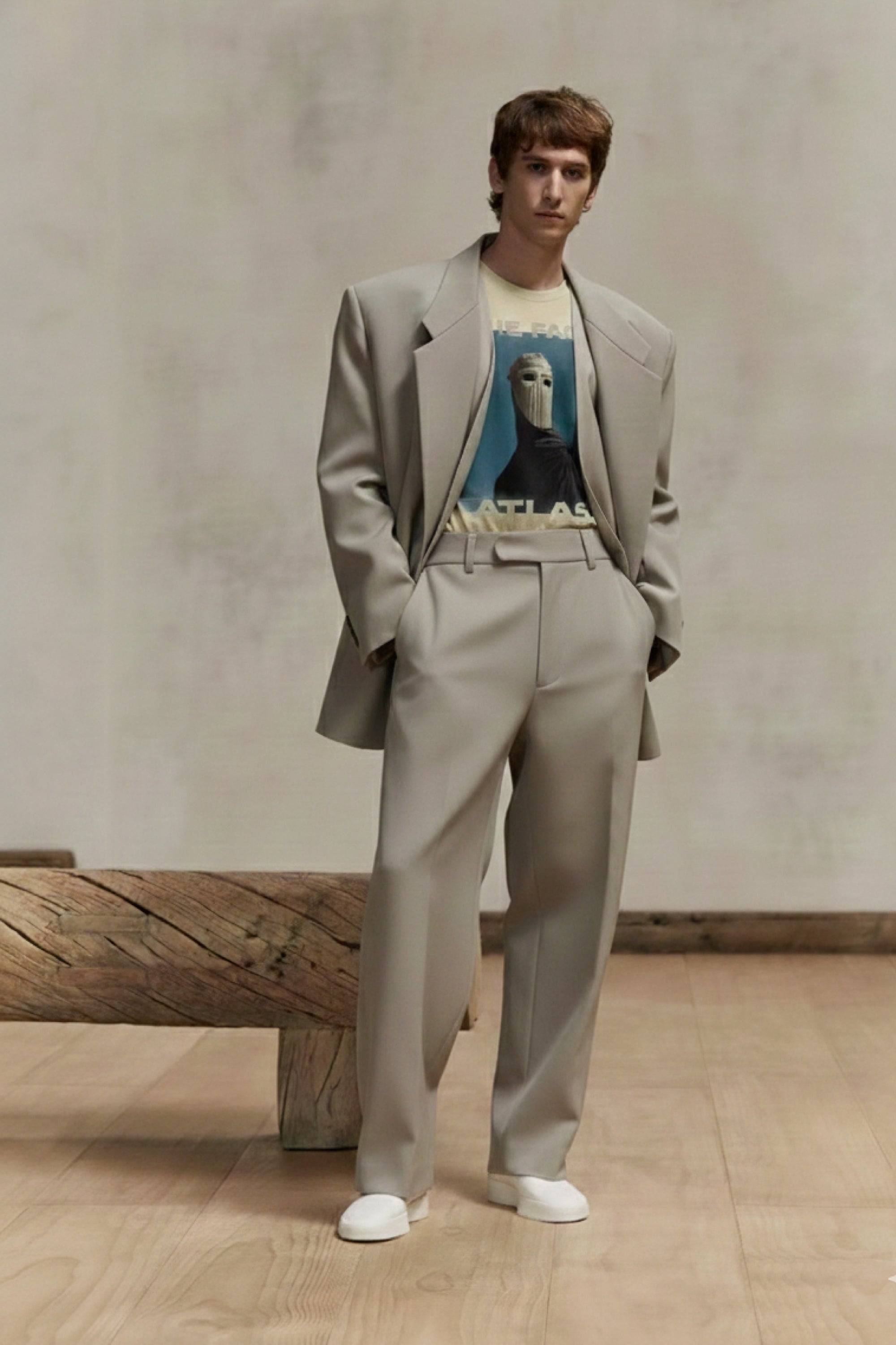 T-Shirt Boxy Fit 280GSM Bleu Nuit – Artwork Masque Statuaire