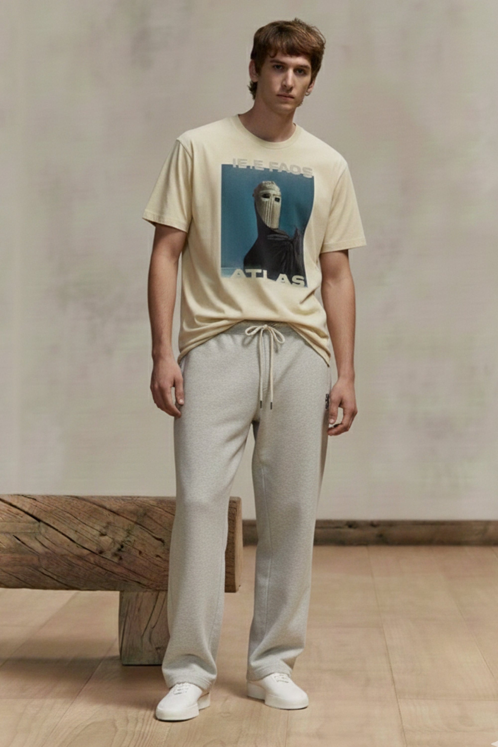 T-Shirt Boxy Fit 280GSM Bleu Nuit – Artwork Masque Statuaire