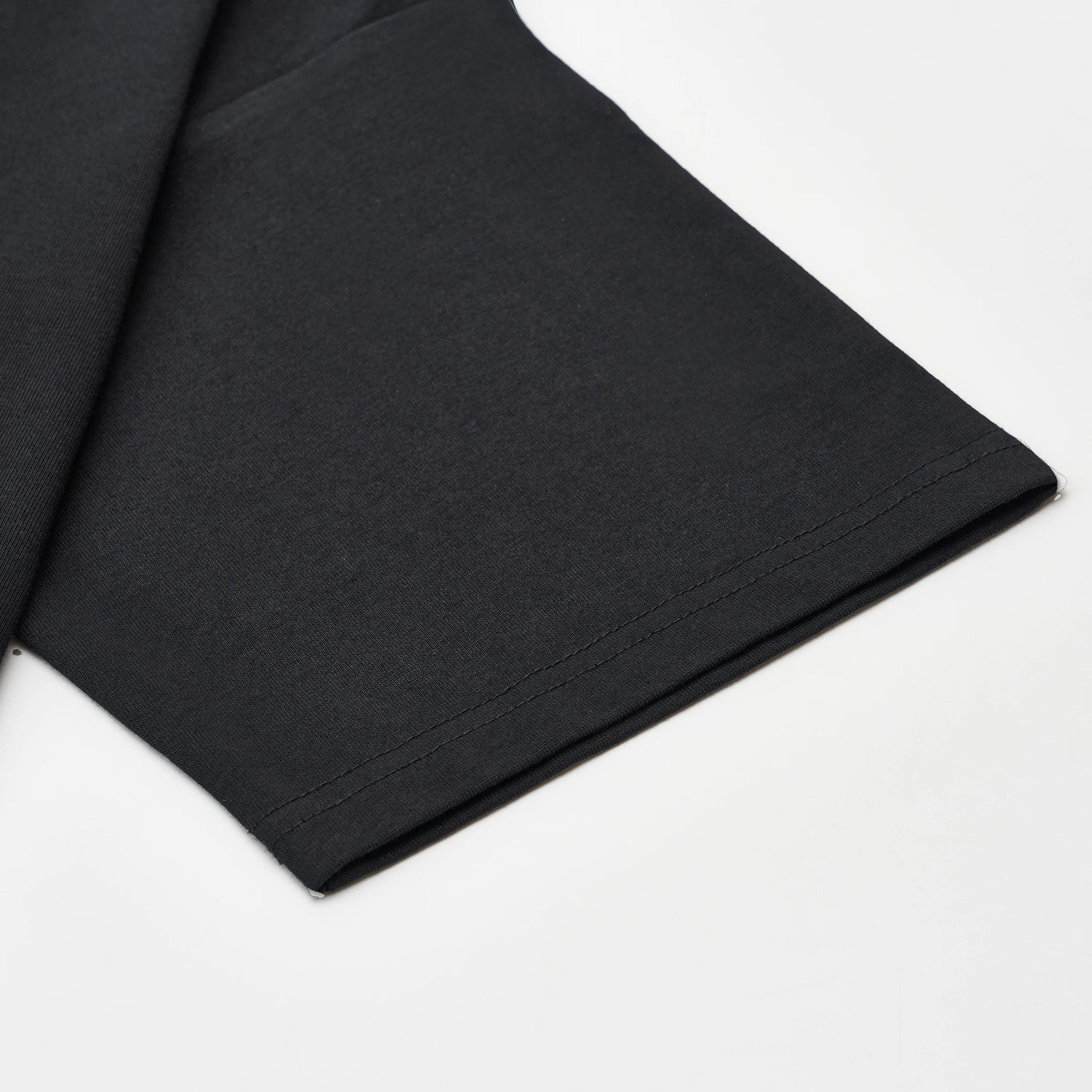 T-shirt Épure Brodée, coupe relax — 425 g/m²