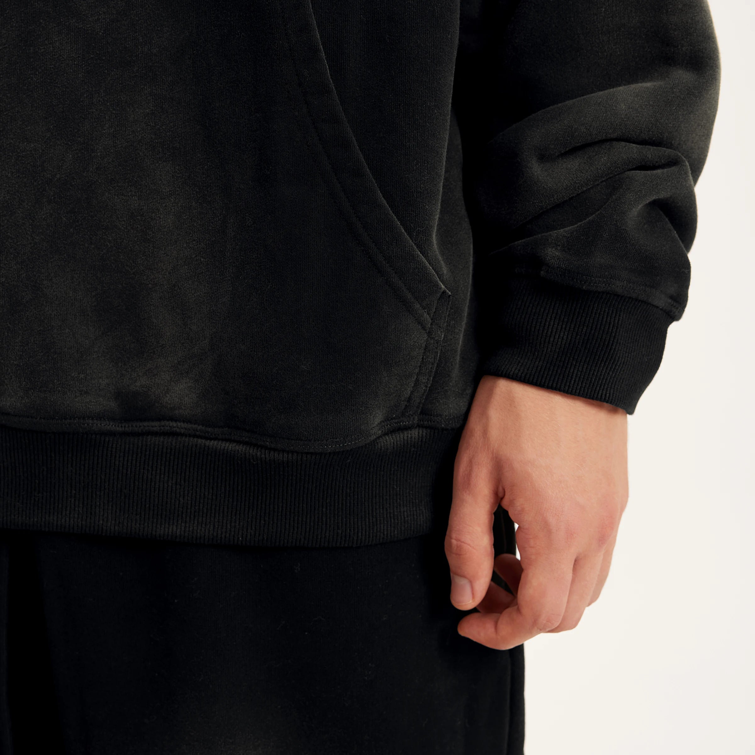 SWEAT OVERSIZE 440GSM – L’IDENTITÉ EN PUISSANCE