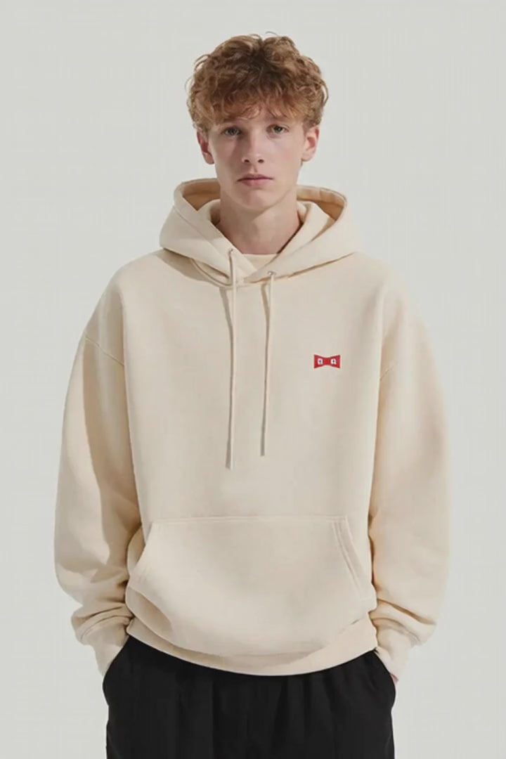 Charger la vidéo: Sweat à Capuche Ruban Rouge – Premium Oversize
